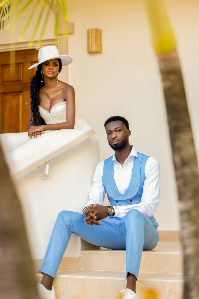 MunaLuchi Bride's issue 32 cover couple, Charity Lawson & Dotun Olubeko (from Season 20 of ABC’s hit TV show, The Bachelorette), celebrate one year of love!  