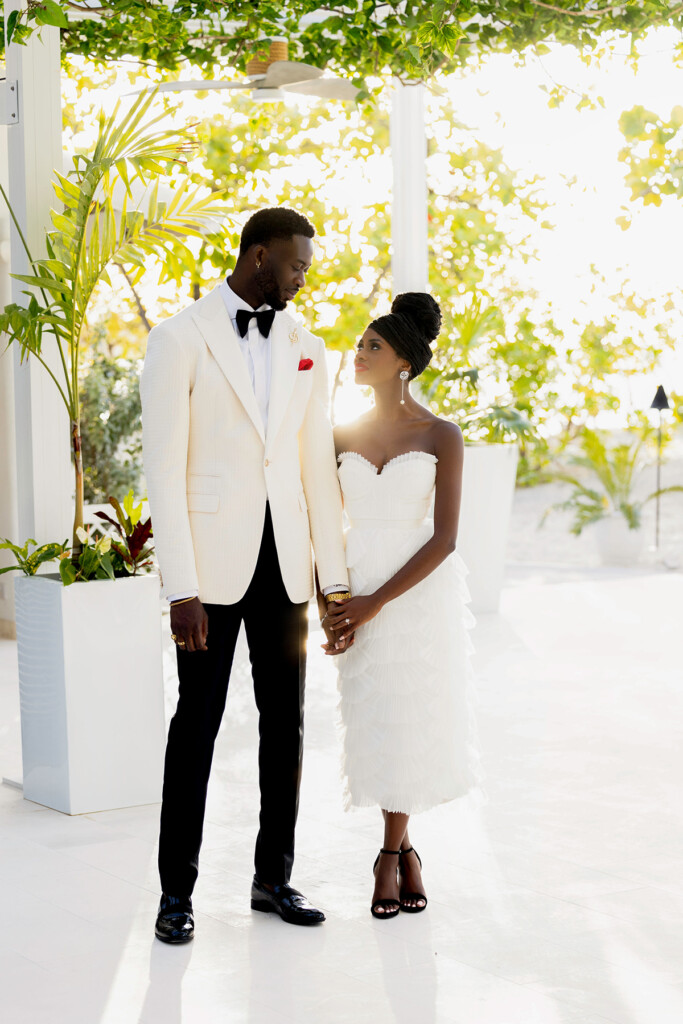 MunaLuchi Bride's issue 32 cover couple, Charity Lawson & Dotun Olubeko (from Season 20 of ABC’s hit TV show, The Bachelorette), celebrate one year of love!  