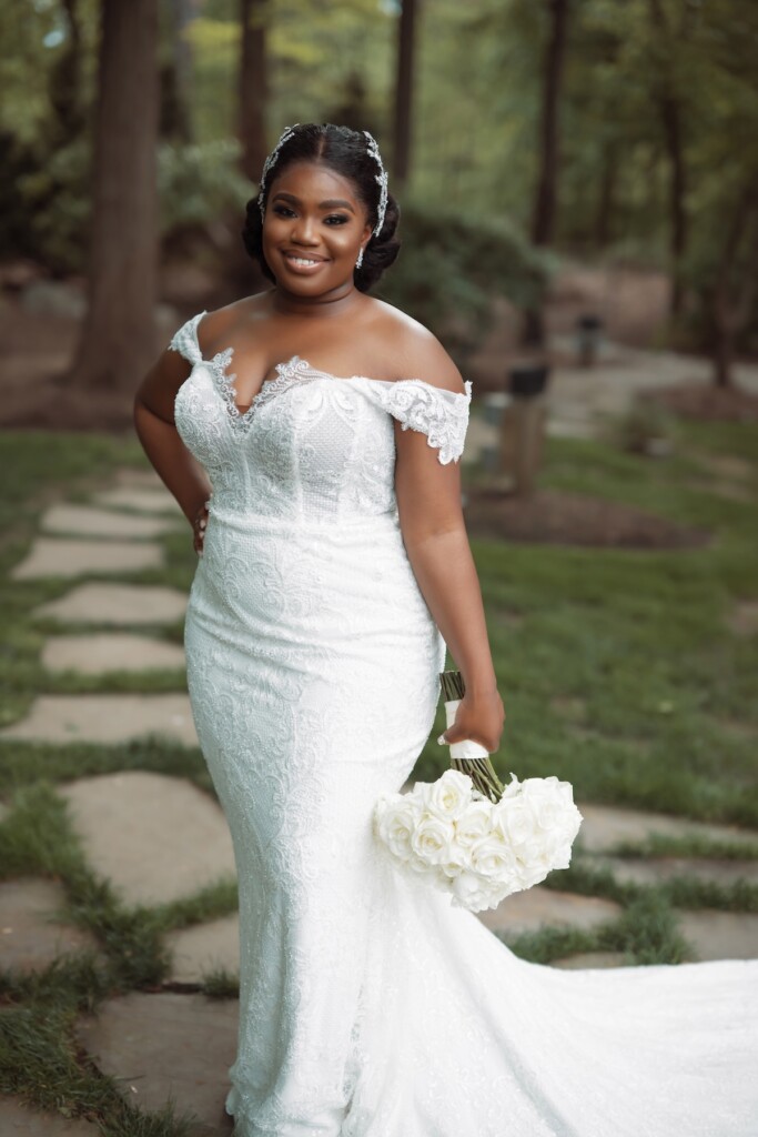 2-day Nigerian wedding weekend experience for over 200 attendees culminated in a modern gold and white wedding in Livingston, New Jersey.