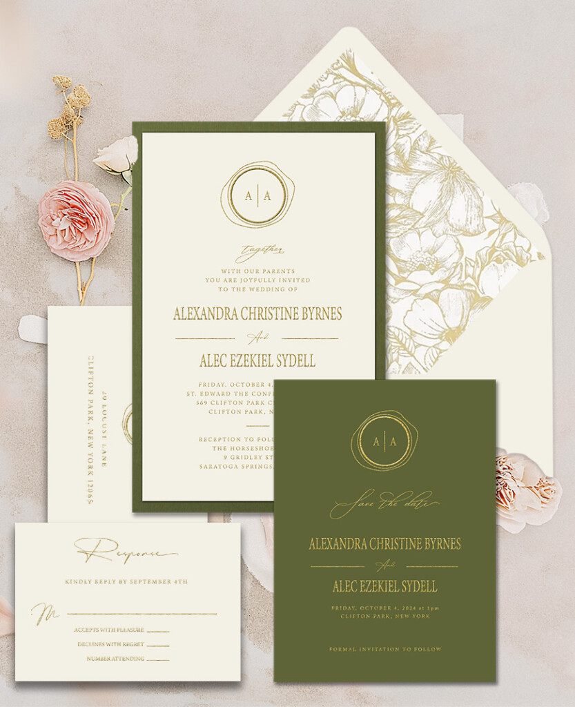 Family-owned company Leslie Store is crafting elegant and timeless wedding stationery sets that capture the essence of your unique love story.