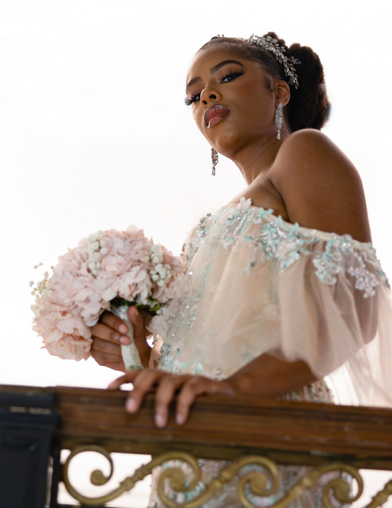 Muna Coterie gown designer Lee Jerome by Whitney Stephenson (owner of Mahogany Brown Bridal) debuted her latest Bridgerton Collection in a classic-meets-modern photoshoot showcasing the essence of "Elegance Unveiled."