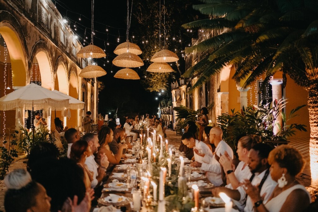 Rafael and Shirea said "I do" in a stylish wedding weekend in Mérida, Mexico, the capital of the beautiful lush jungles of the Yucatan.