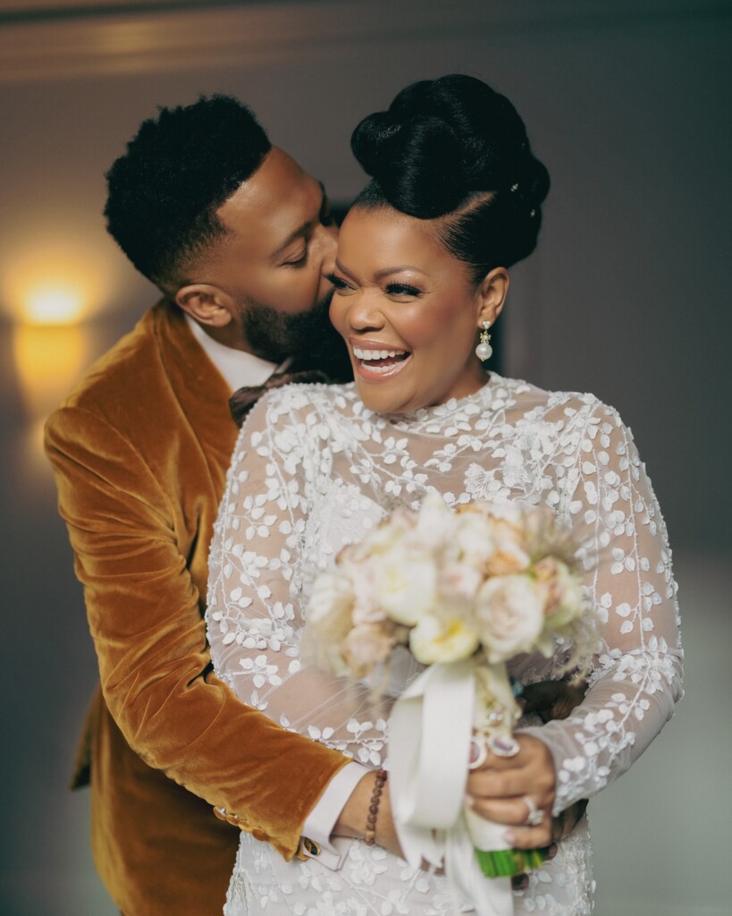 MunaLuchi Bride Magazine Issue 33, featuring award-winning actress Yvette Nicole Brown and Actor Anthony "Tony" Davis, is LIVE on the blog!